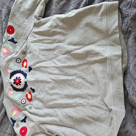Boden Womens XL Gray Floral Embroidered Sweatshirt - Picture 3 of 5
